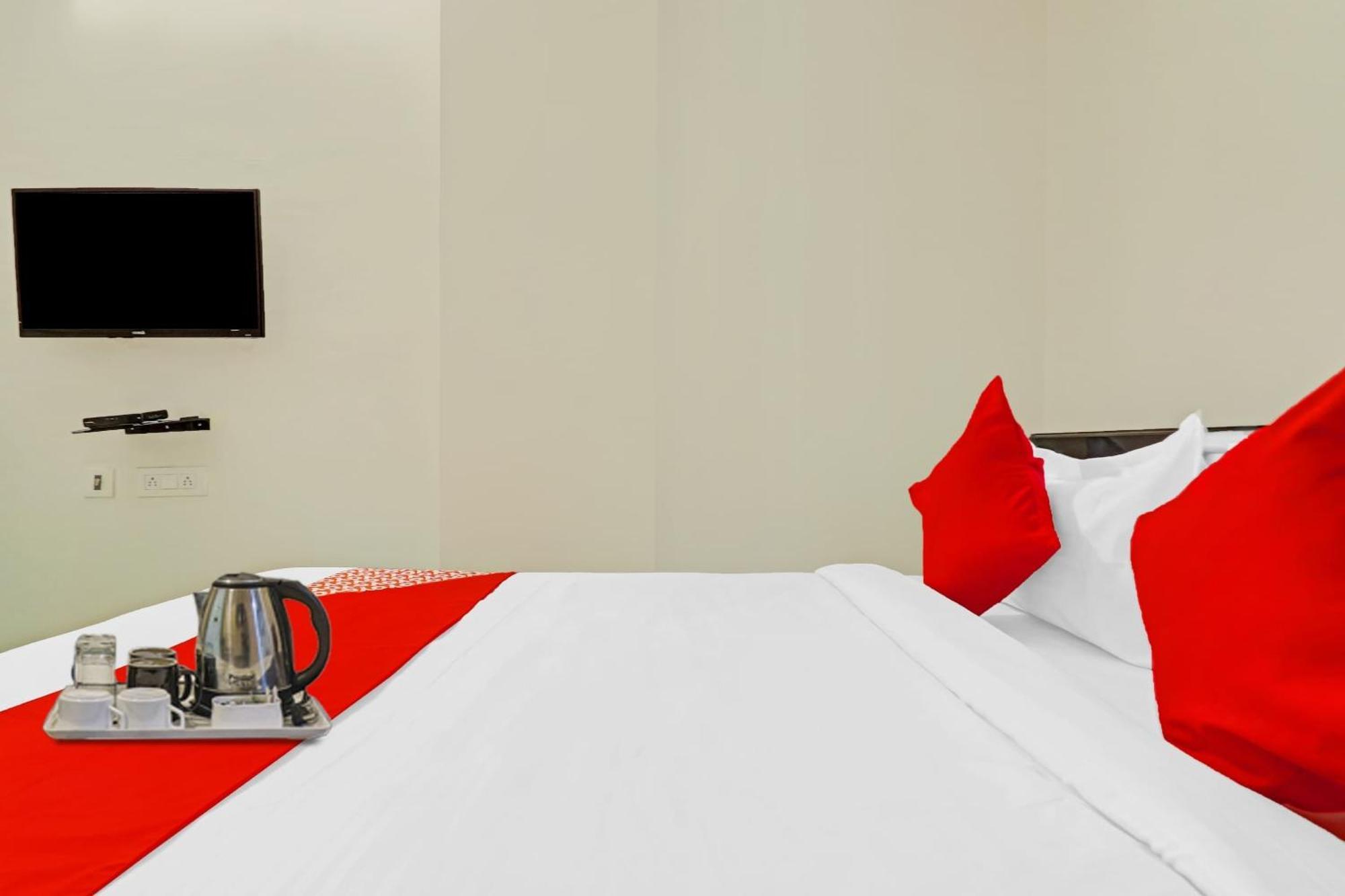 حيدر أباد Oyo Happy Stay Hotels المظهر الخارجي الصورة